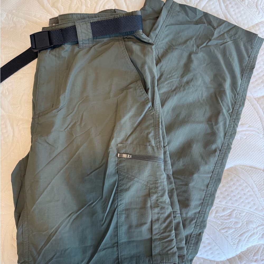 Men's Columbia zip-off pants army green color, new